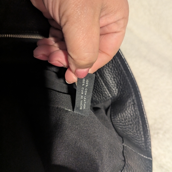 Marc Jacobs Black Textured Tote - Picture 4 of 5